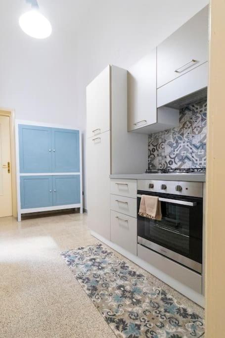 Mary'S House Apartment เลชเช ภายนอก รูปภาพ