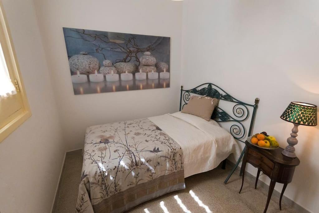 Mary'S House Apartment เลชเช ภายนอก รูปภาพ